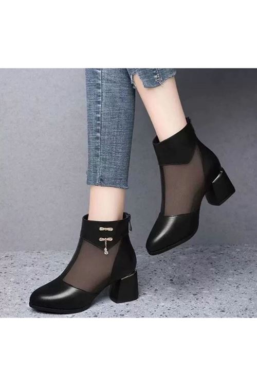 أحذية  نسائية شتوية بوت طويل كعب