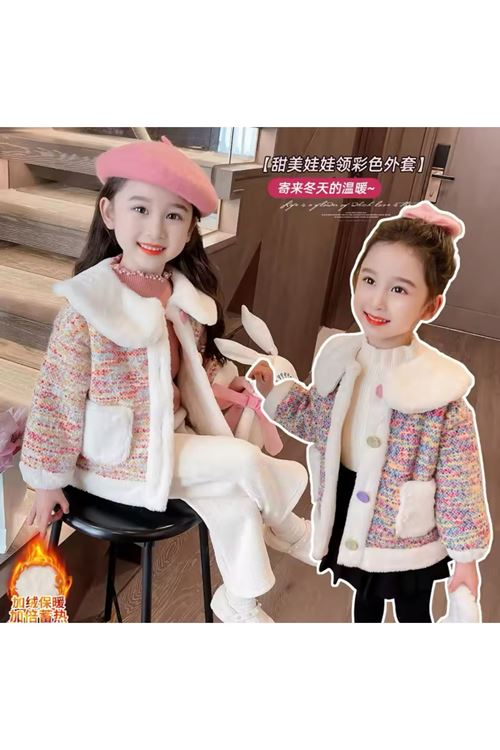 طفل بنت شتوية جاكيت