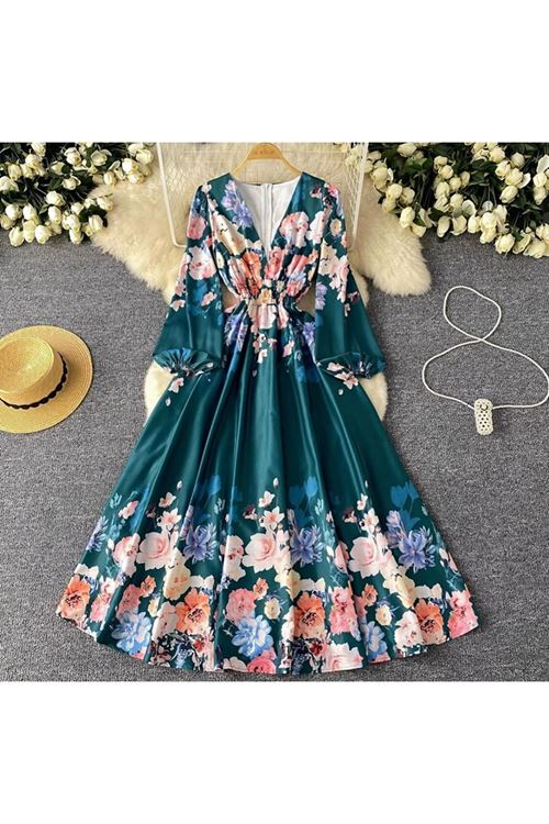 ملابس نسائية صيفية فستان