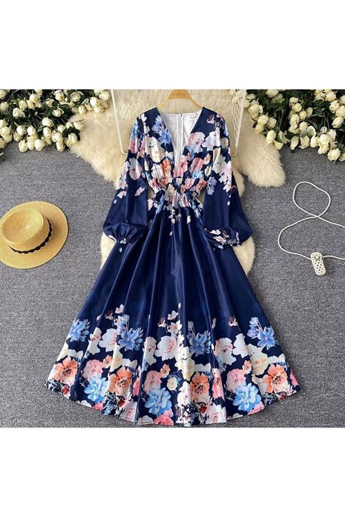 ملابس نسائية صيفية فستان