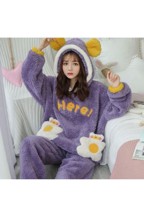 ملابس نسائية شتوية تراك