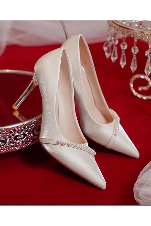 أحذية نسائية صيفيّة حذاء كعب