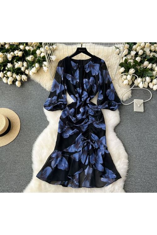 ملابس نسائية صيفية فستان