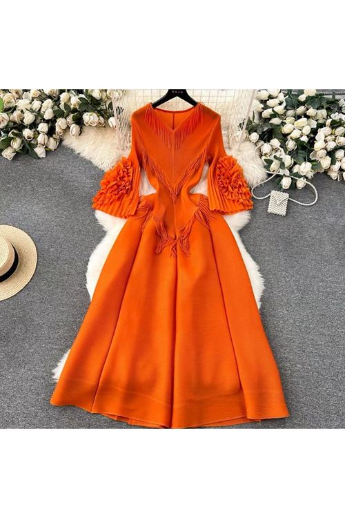 ملابس نسائية صيفية فستان