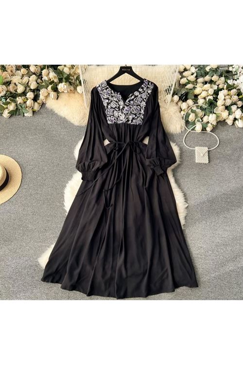 ملابس نسائية صيفية فستان