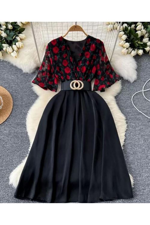 ملابس نسائية صيفية فستان 