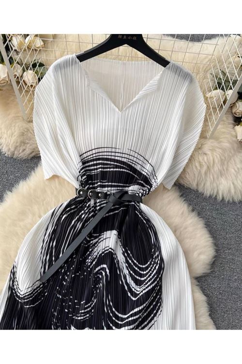 ملابس نسائية صيفية فستان