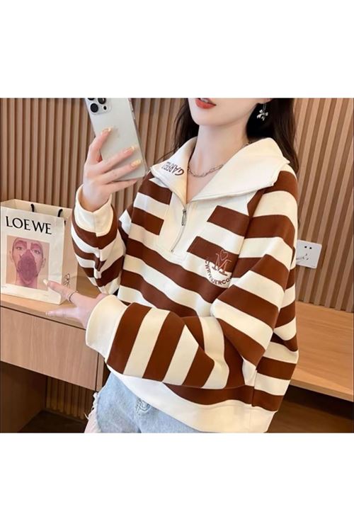 ملابس نسائية شتوية هودي