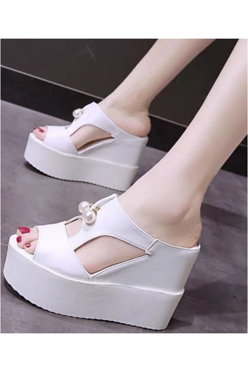 أحذية نسائية صيفيّة شحاتة	