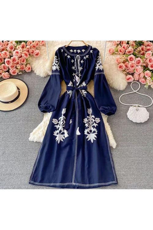 ملابس نسائية صيفية فستان