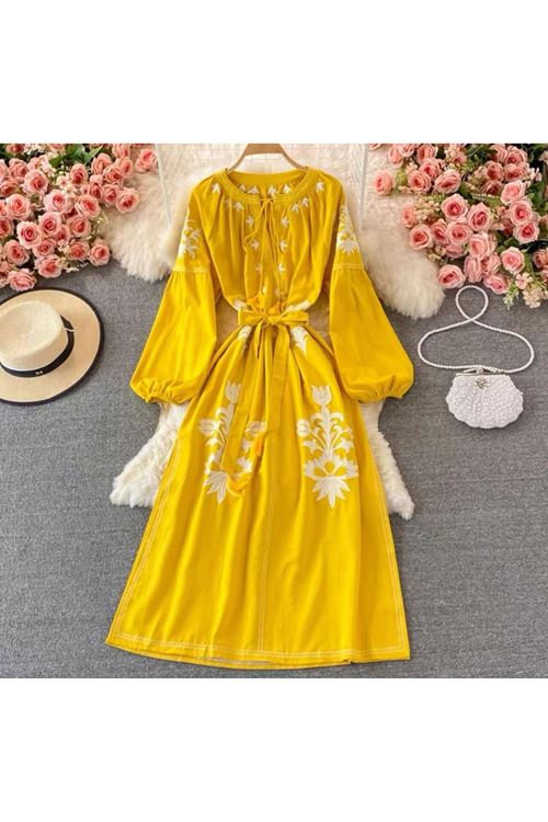 ملابس نسائية صيفية فستان