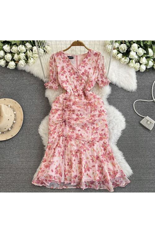 ملابس نسائية صيفية فستان