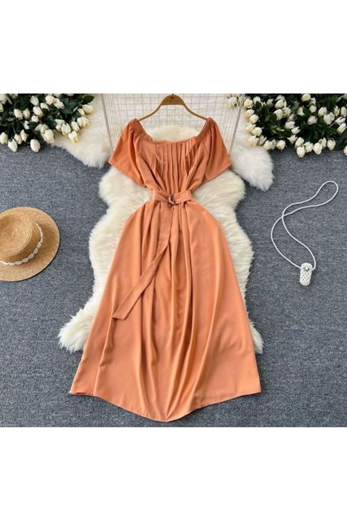 ملابس نسائية صيفية فستان