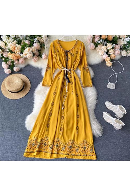 ملابس نسائية صيفية فستان