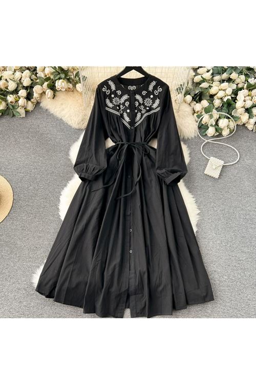 ملابس نسائية صيفية فستان