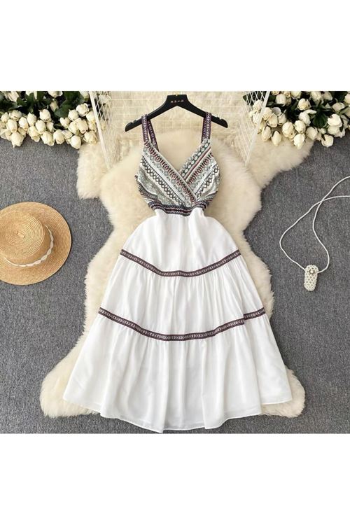 ملابس نسائية صيفية فستان