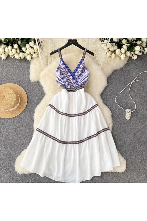 ملابس نسائية صيفية فستان