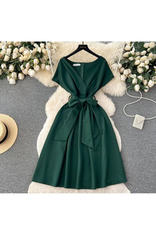 ملابس نسائية صيفية فستان 