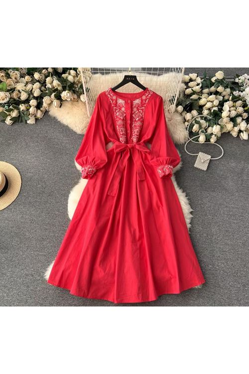 ملابس نسائية صيفية فستان