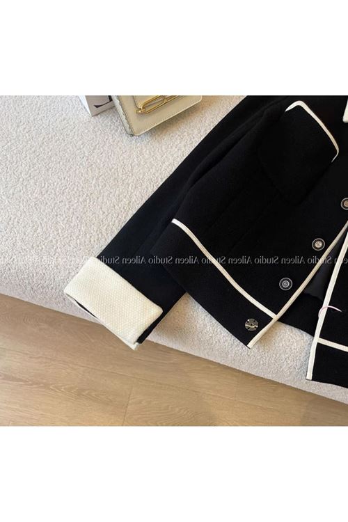 ملابس نسائية شتوية جاكيت 