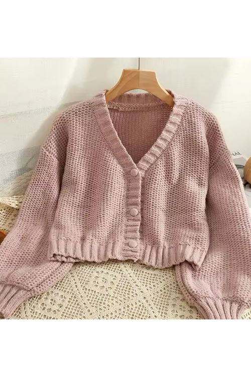 ملابس نسائية شتوية سترة صوف 