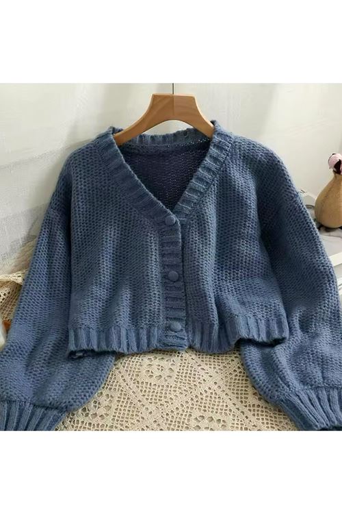 ملابس نسائية شتوية سترة صوف 