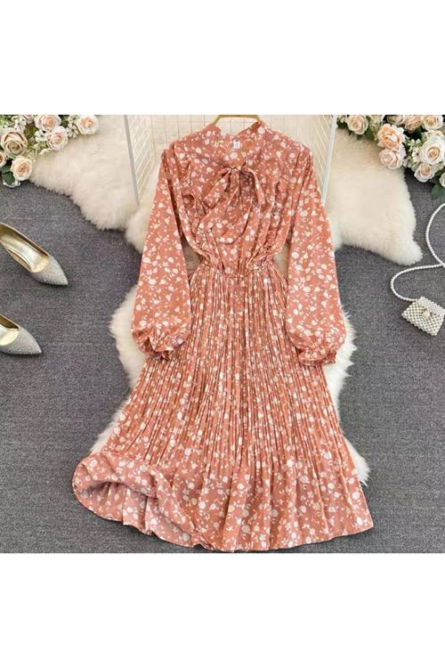 ملابس نسائية صيفية فستان 