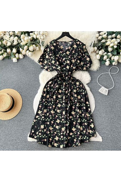 ملابس نسائية صيفية فستان 