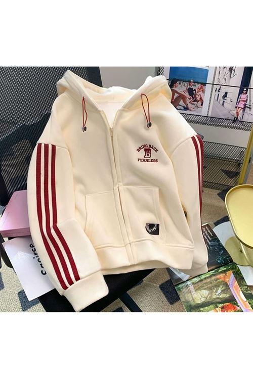 ملابس نسائية شتوية هودي