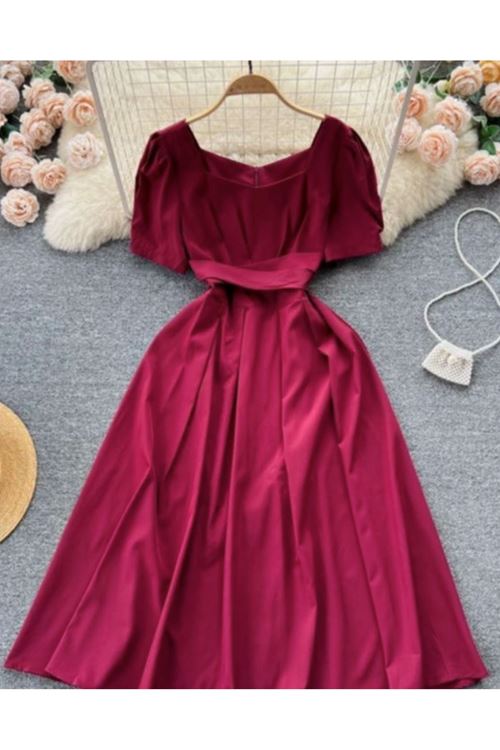 ملابس نسائية صيفية فستان 