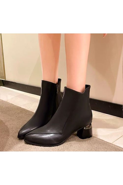 احذية نسائية شتوية بوت قصير كعب