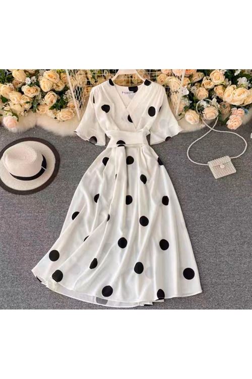 ملابس نسائية صيفية فستان 