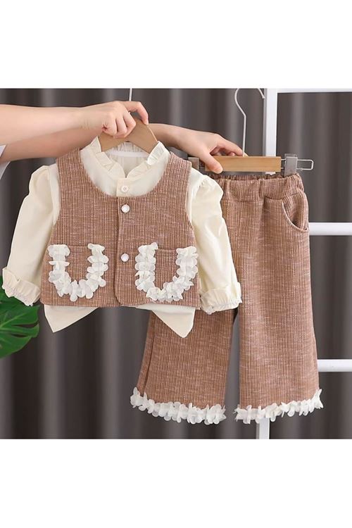 طفل بنت شتوية قاط 