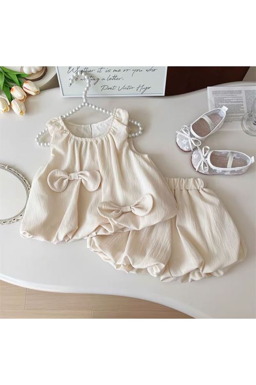 طفل بنت صيفية قاط 