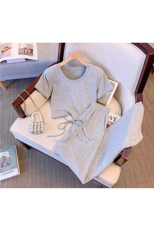 ملابس نسائية صيفية تراك