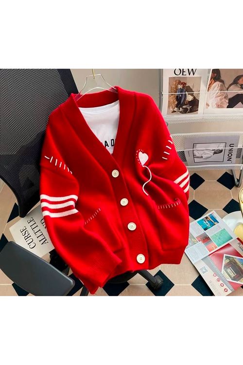 ملابس نسائية شتوية سترة صوف