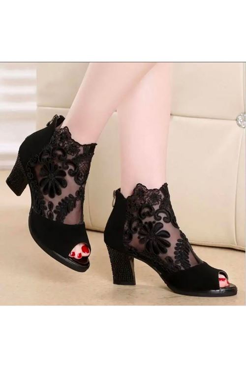 أحذية نسائية  صيفية كعب