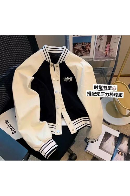 ملابس نسائية شتوية جاكيت 