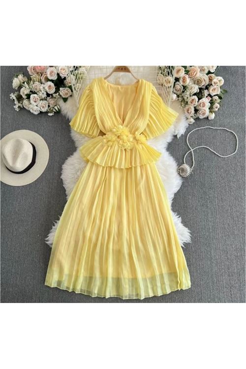 ملابس نسائية صيفية فستان 