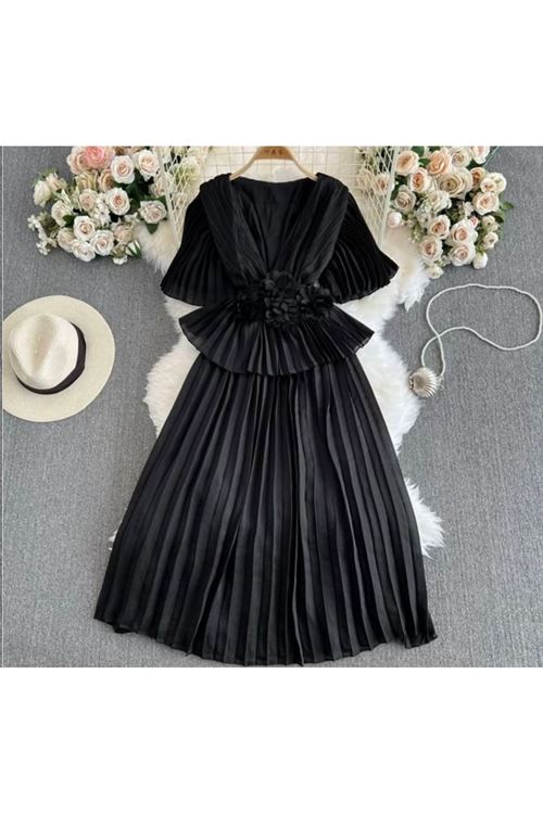 ملابس نسائية صيفية فستان 