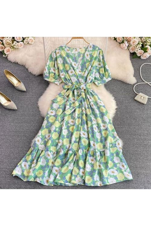 ملابس نسائية صيفية فستان 