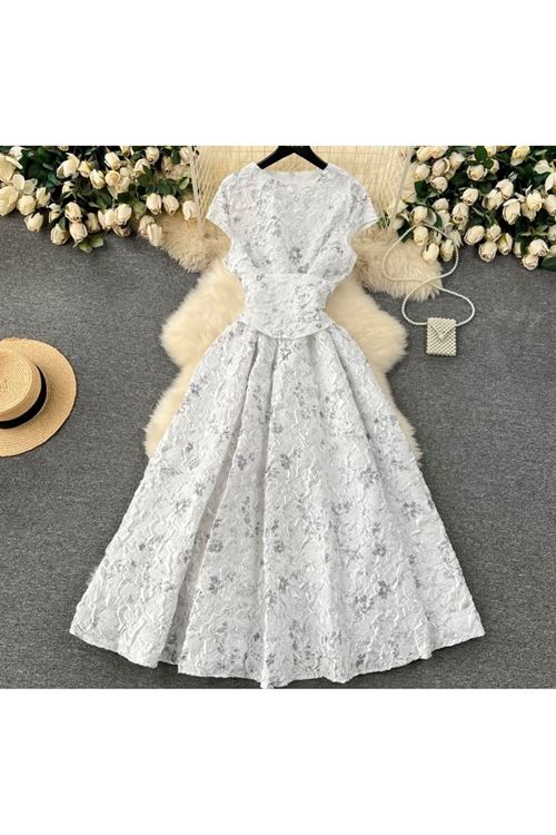 ملابس نسائية صيفية فستان 