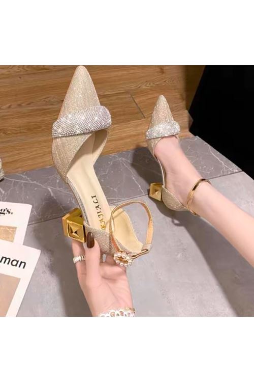 الأحذية النسائية الصيفية حذاء كعب