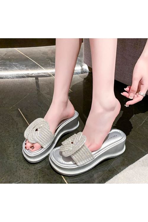 أحذية نسائية صيفية شحاتة