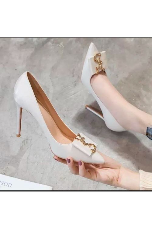 أحذية نسائية صيفية كعب