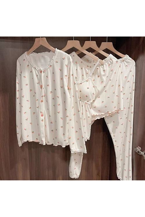 ملابس نسائية صيفية تراك