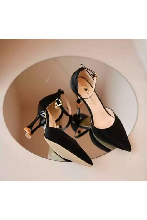 أحذية نسائية صيفية كعب