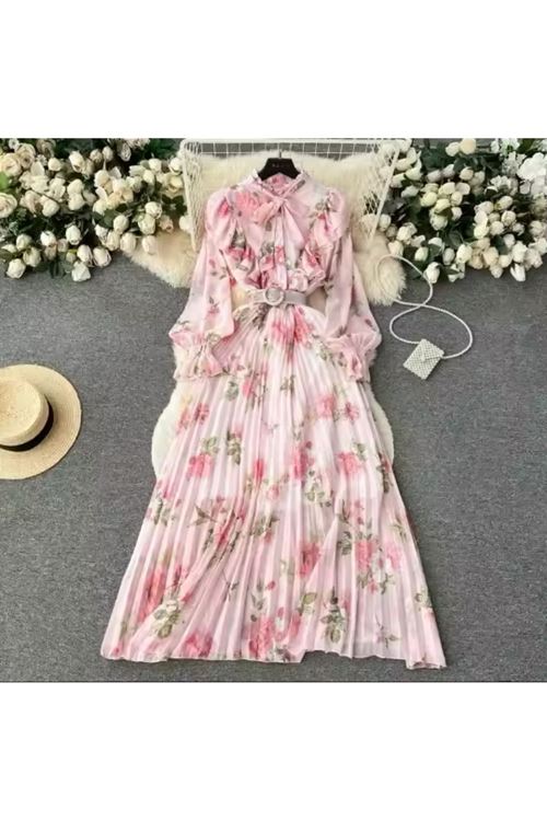 ملابس نسائية صيفية فستان