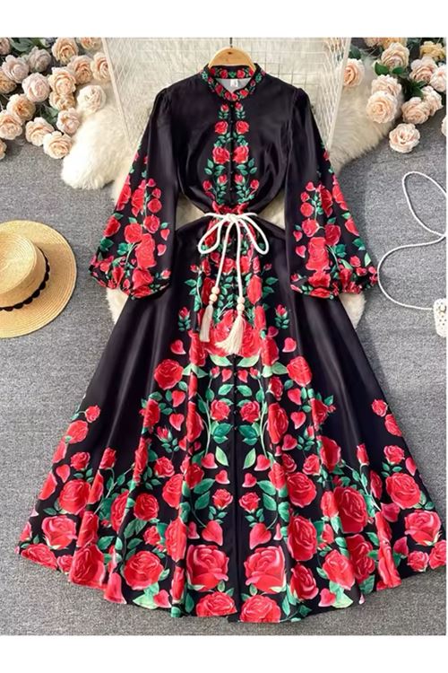 ملابس نسائية صيفية فستان 