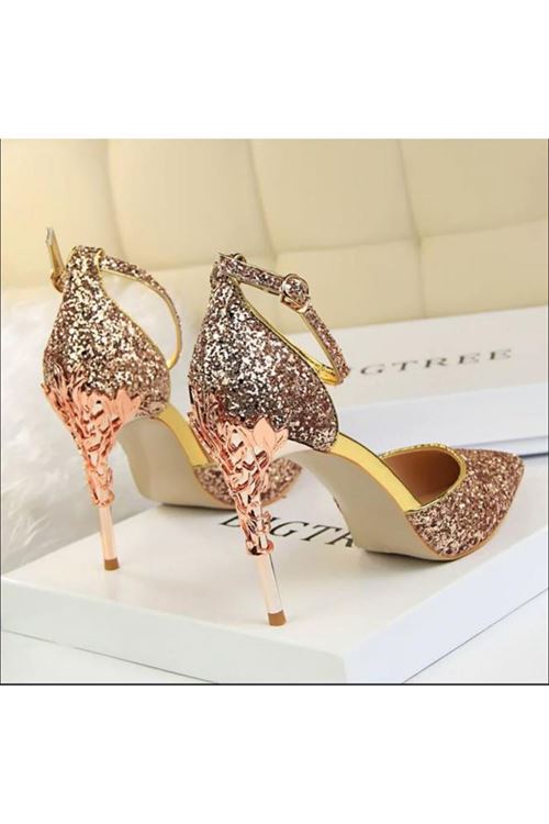 أحذيه نسائية صيفية كعب